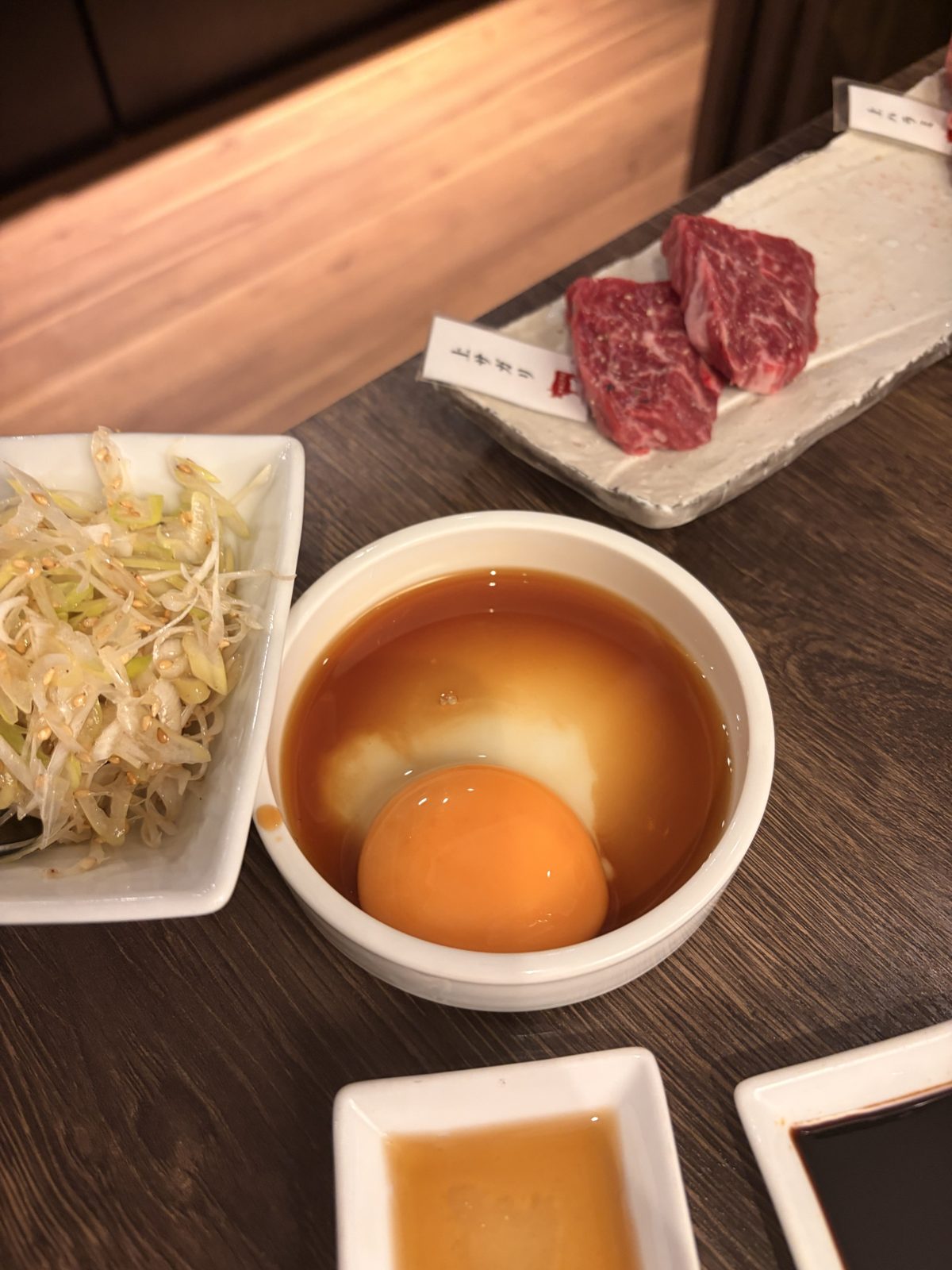 焼きすき用の卵黄入りのたれ